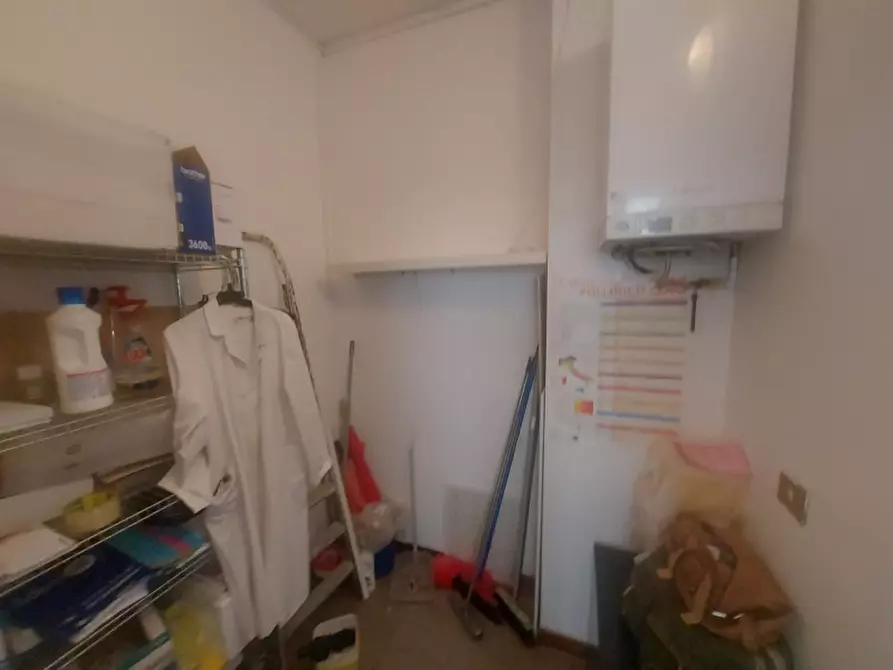 Immagine 6 di Negozio in affitto  in Vicolo Filippo Corridoni 10 a Gorgonzola