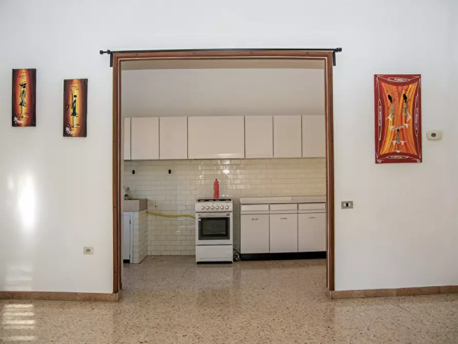 Immagine 9 di Villa in vendita  in Via delle Rose a Verona