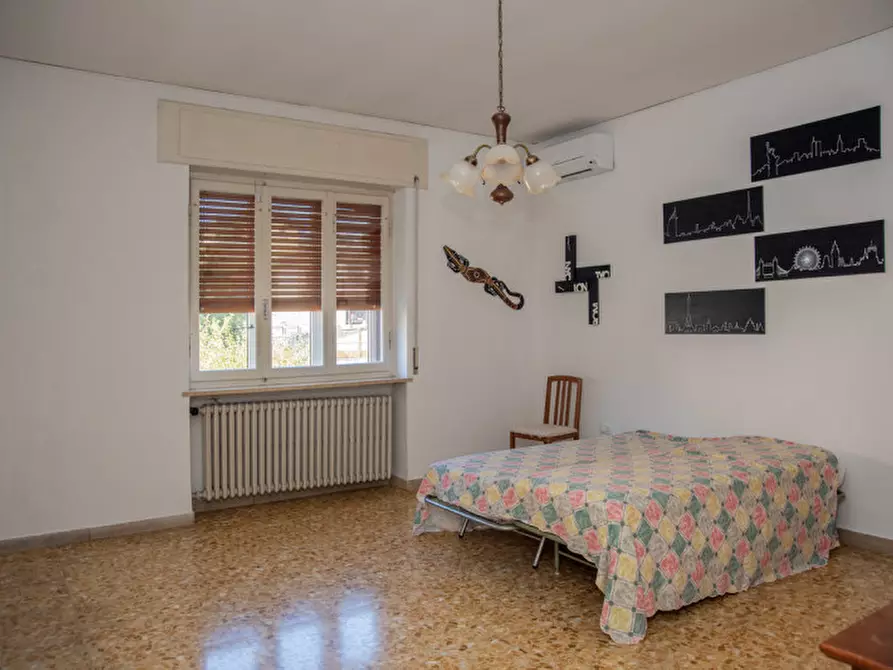 Immagine 12 di Villa in vendita  in Via Olivè a Verona
