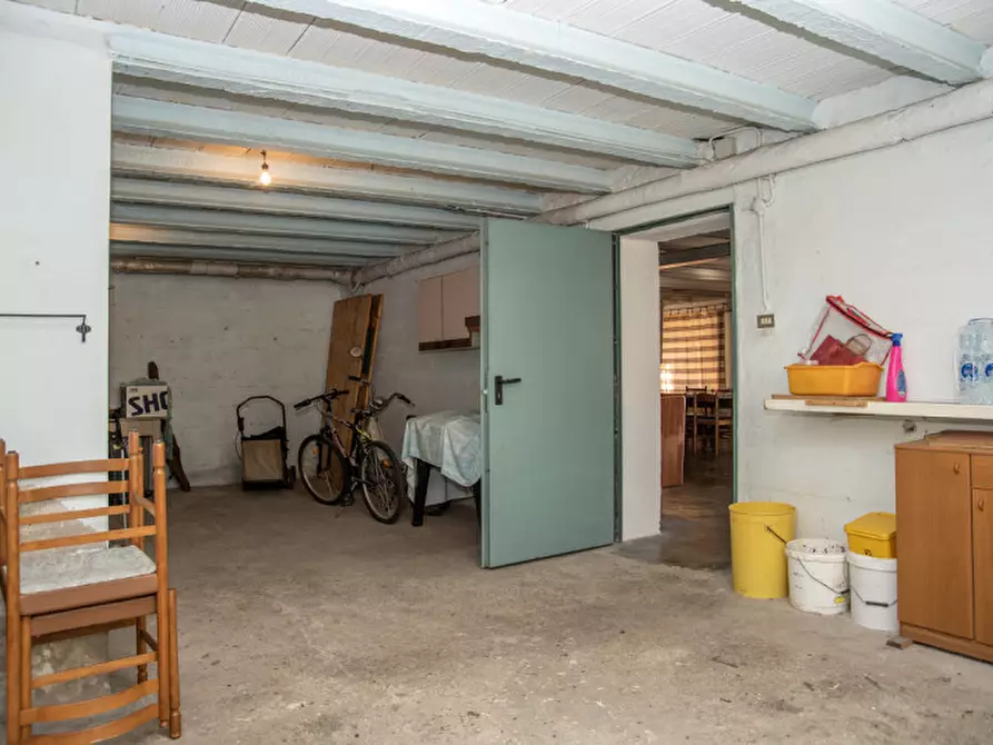 Immagine 19 di Villa in vendita  in Via Olivè a Verona