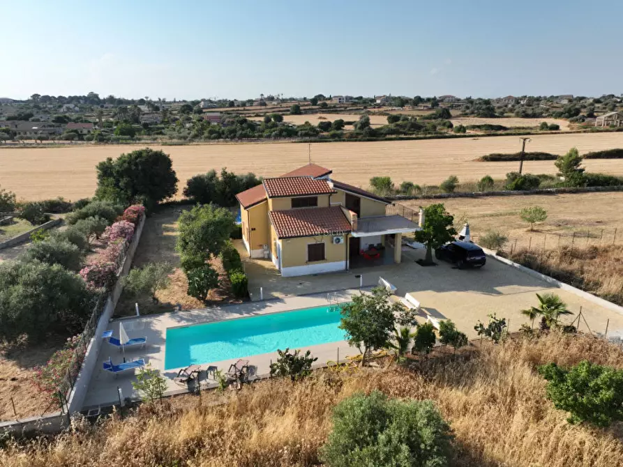 Immagine 3 di Casa indipendente in vendita  in Contrada Michelica a Modica