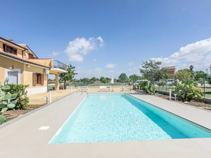 Immagine 4 di Casa indipendente in vendita  in Contrada Michelica a Modica