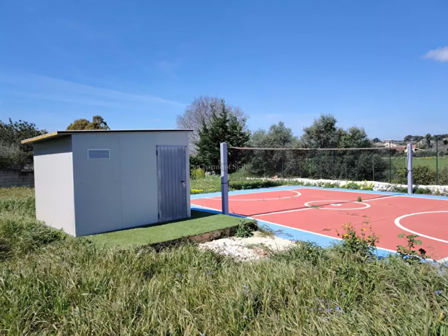 Immagine 11 di Casa indipendente in vendita  in Contrada Michelica a Modica