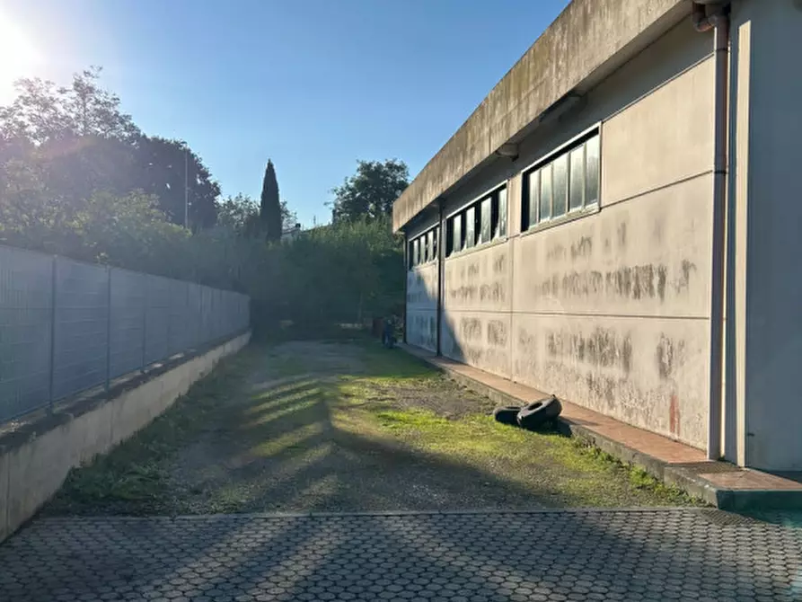 Immagine 7 di Capannone industriale in affitto  in Via dei Fabbri 26 a Livorno