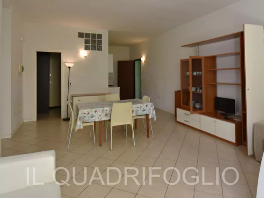 Immagine 6 di Appartamento in vendita  in Via Vesuvio a Cervia