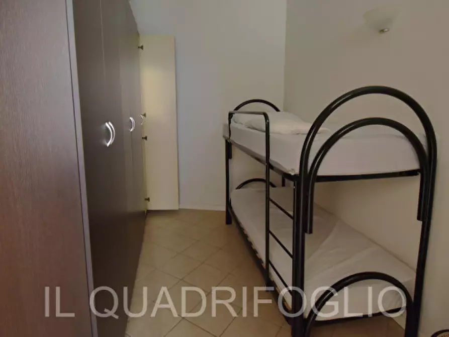 Immagine 9 di Appartamento in vendita  in Via Vesuvio a Cervia