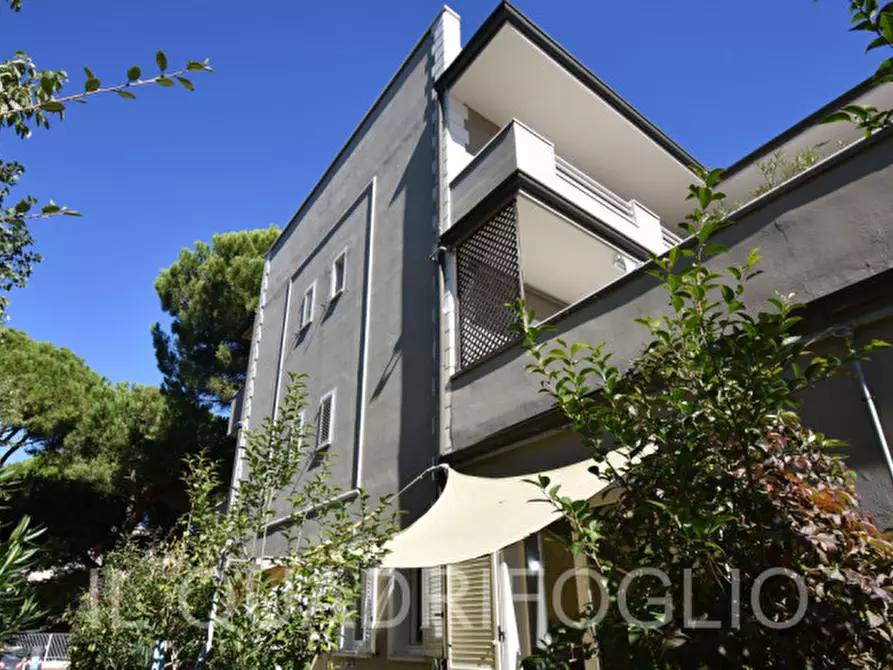 Immagine 17 di Appartamento in vendita  in Via Vesuvio a Cervia