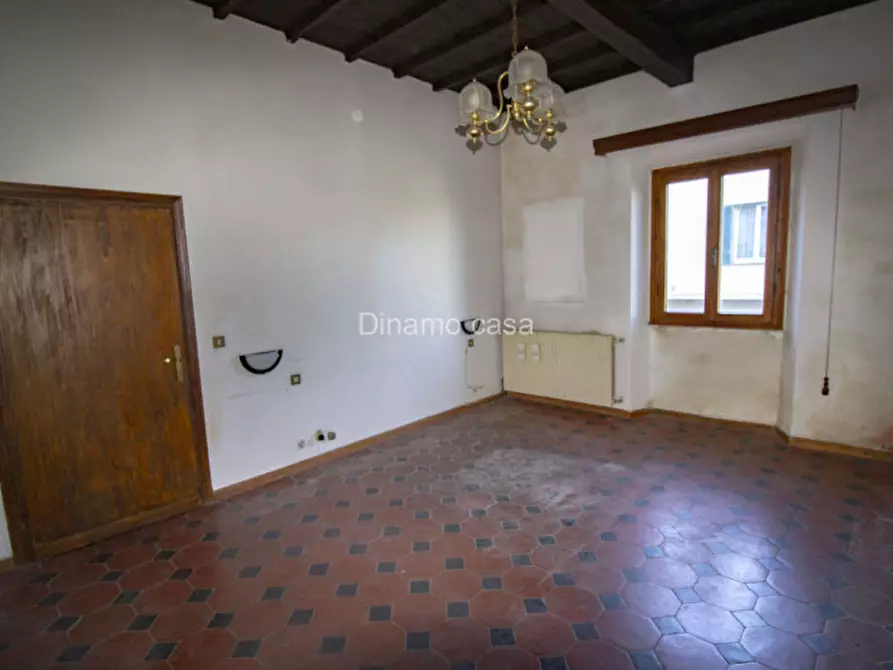 Immagine 12 di Appartamento in vendita  a Signa