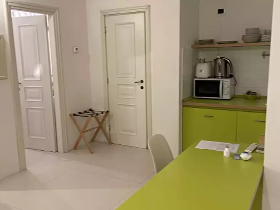 Immagine 9 di Appartamento in vendita  in VIA GHIBELLINA a Firenze