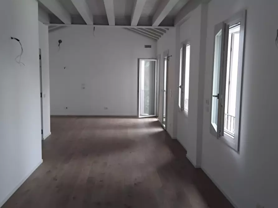 Immagine 2 di Appartamento in vendita  in Via Giuseppe Garibaldi a Spinea