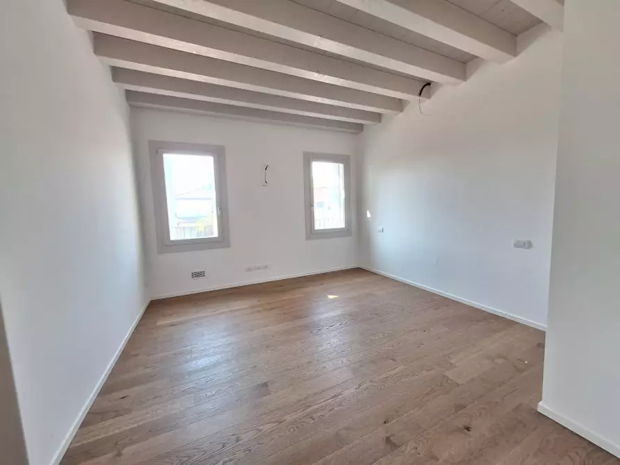 Immagine 7 di Appartamento in vendita  in Via Giuseppe Garibaldi a Spinea