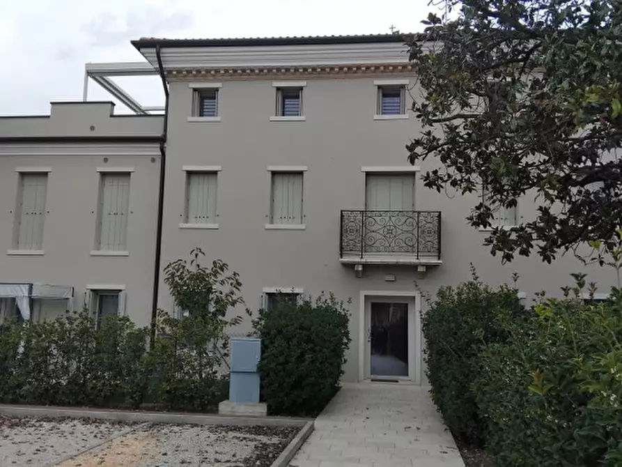 Immagine 13 di Appartamento in vendita  in Via Giuseppe Garibaldi a Spinea