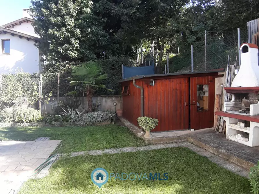 Immagine 21 di Villa in vendita  in Via Monte Cecilia, 22 a Baone