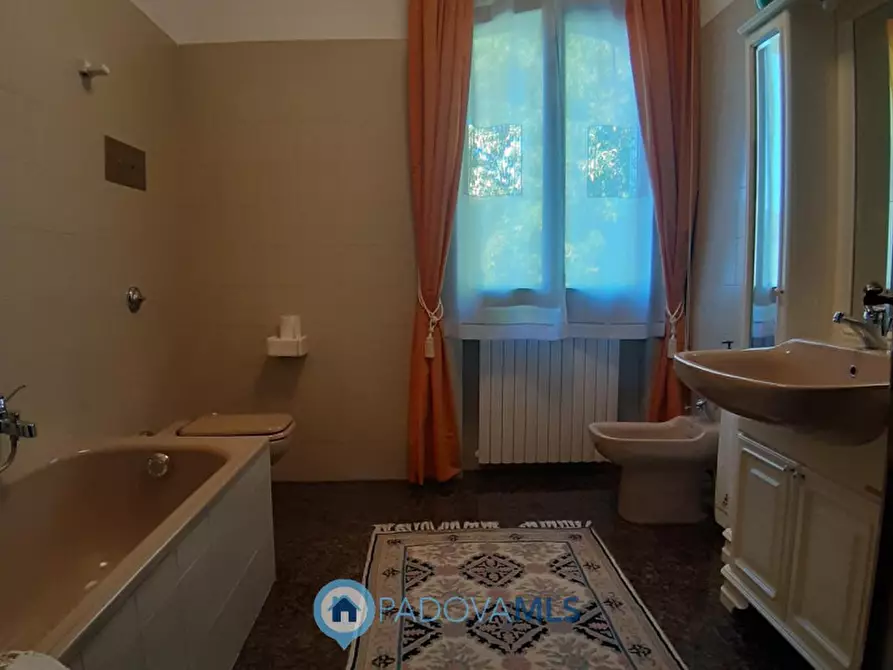 Immagine 56 di Villa in vendita  in Via Monte Cecilia, 22 a Baone