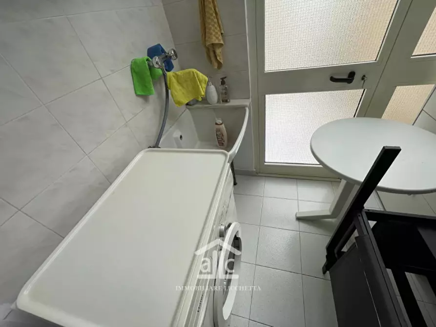 Immagine 24 di Appartamento in vendita  in via A.ca' di mosto,25 a Lecce