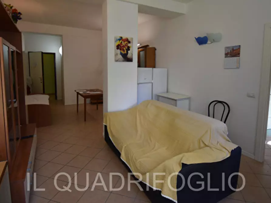 Immagine 4 di Appartamento in vendita  in Via Vesuvio a Cervia