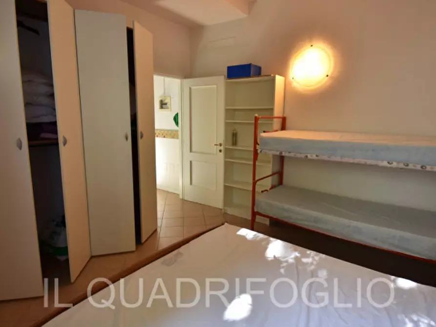 Immagine 12 di Appartamento in vendita  in Via Vesuvio a Cervia