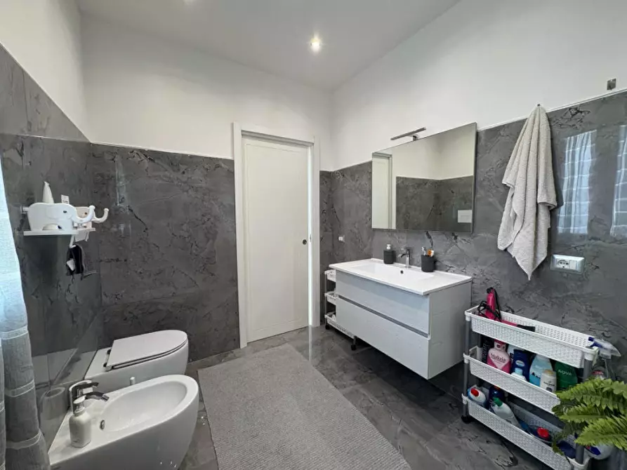 Immagine 9 di Villa in vendita  in Via Enrico Berlinguer 45 a Carini