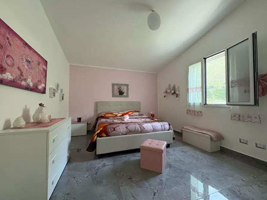 Immagine 15 di Villa in vendita  in Via Enrico Berlinguer 45 a Carini