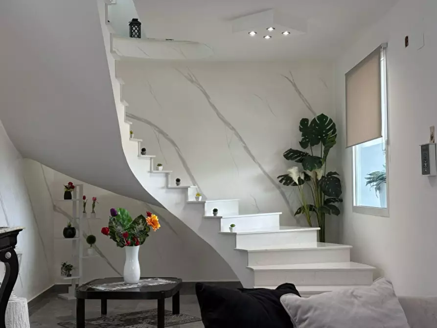 Immagine 25 di Villa in vendita  in Via Enrico Berlinguer 45 a Carini