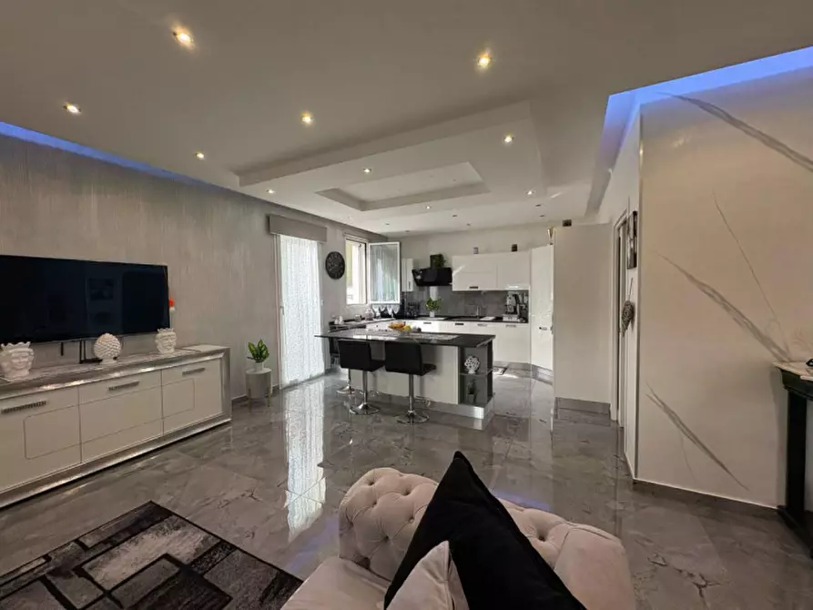 Immagine 28 di Villa in vendita  in Via Enrico Berlinguer 45 a Carini