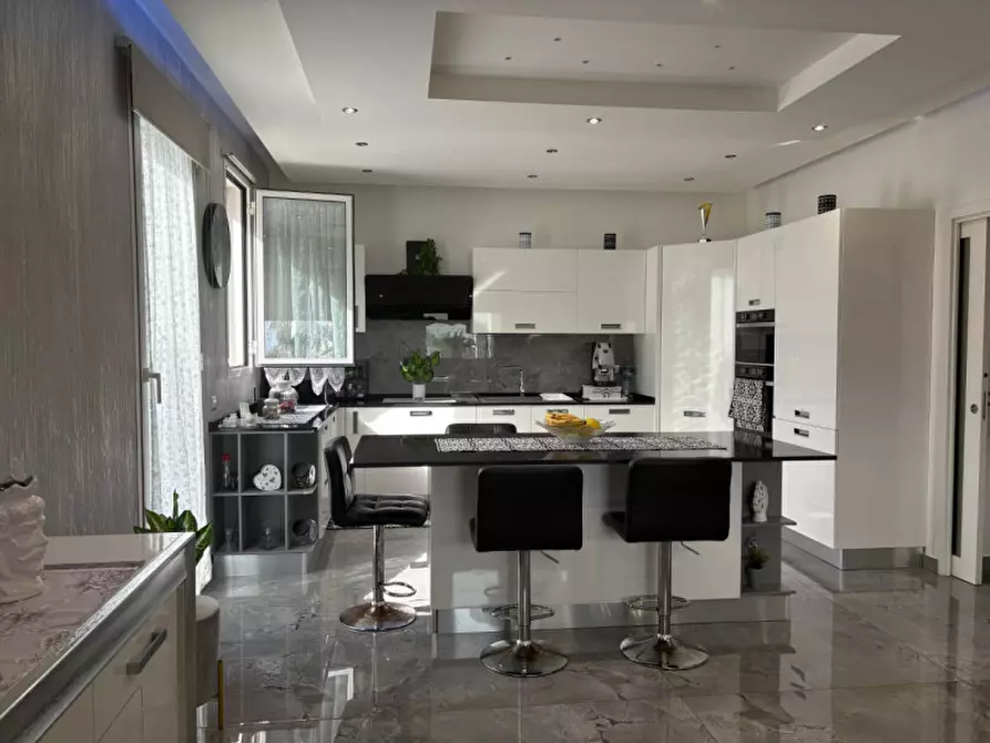 Immagine 29 di Villa in vendita  in Via Enrico Berlinguer 45 a Carini