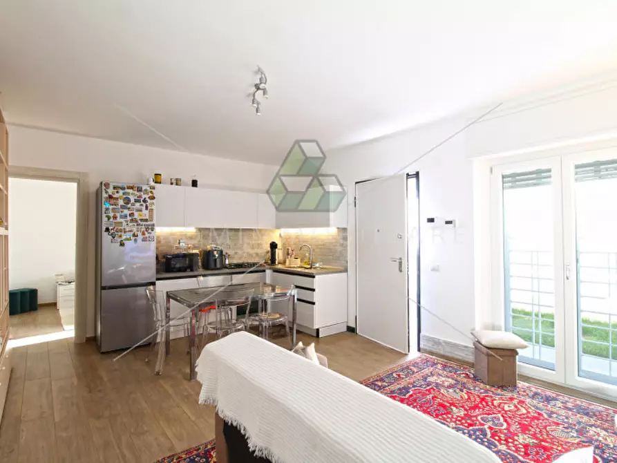 Immagine 5 di Appartamento in vendita  in Via Felice Carena a Roma