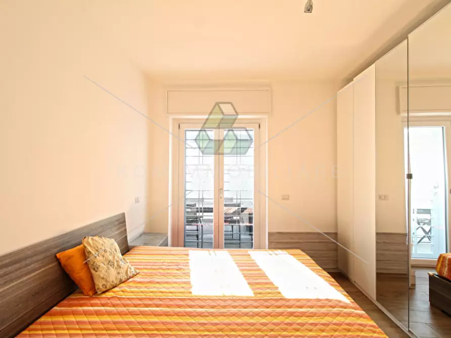 Immagine 7 di Appartamento in vendita  in Via Felice Carena a Roma