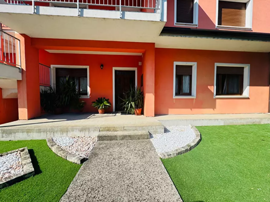 Immagine 2 di Appartamento in vendita  in via. J.F. KENNEDY a Visano