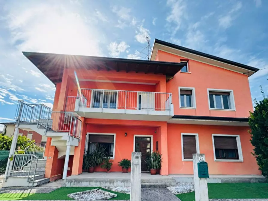 Immagine 3 di Appartamento in vendita  in via. J.F. KENNEDY a Visano