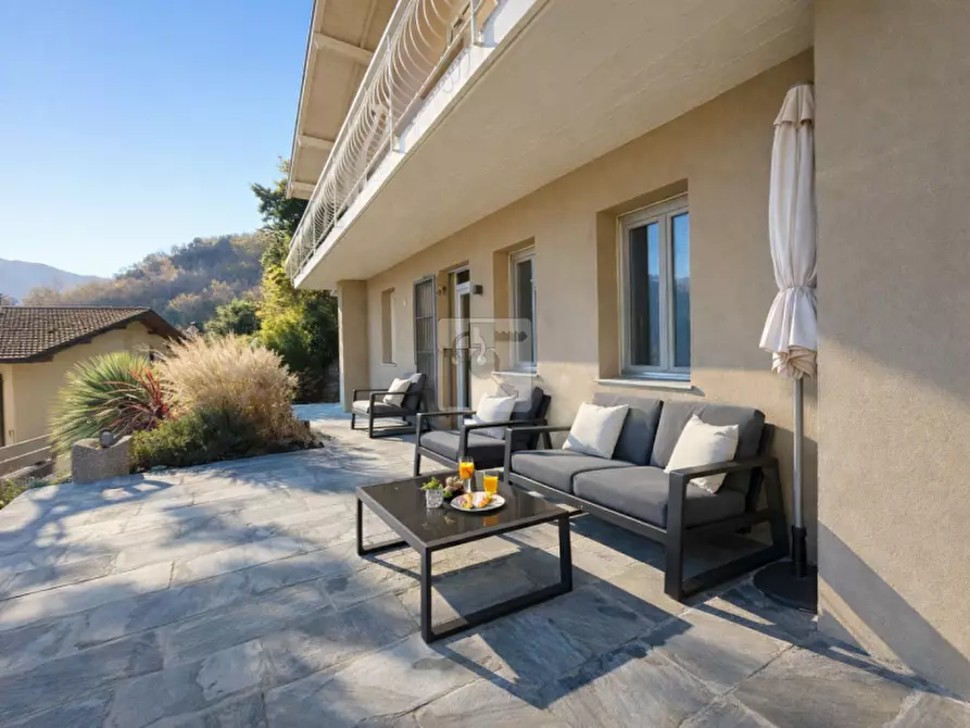 Immagine 4 di Villa in vendita  in Via Bestone a Tremosine