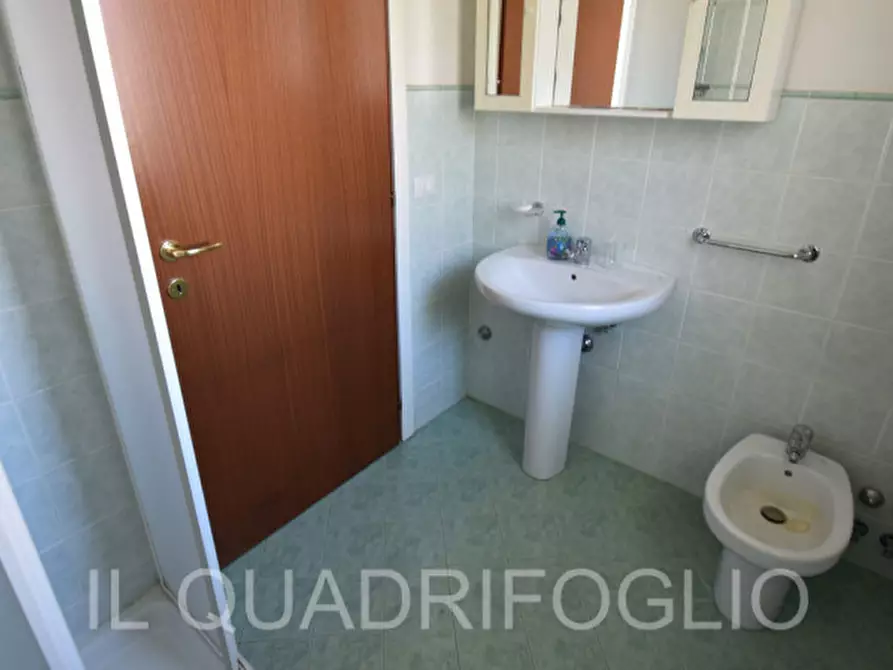 Immagine 7 di Appartamento in vendita  in Via Vesuvio a Cervia