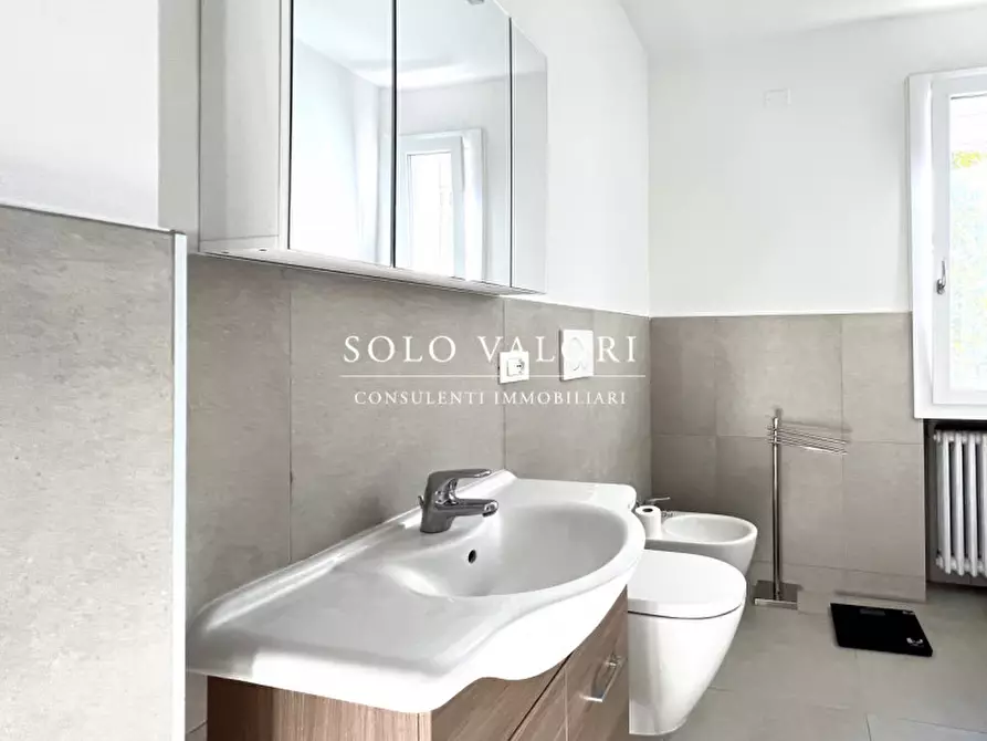 Immagine 9 di Appartamento in vendita  a Castelfranco Veneto