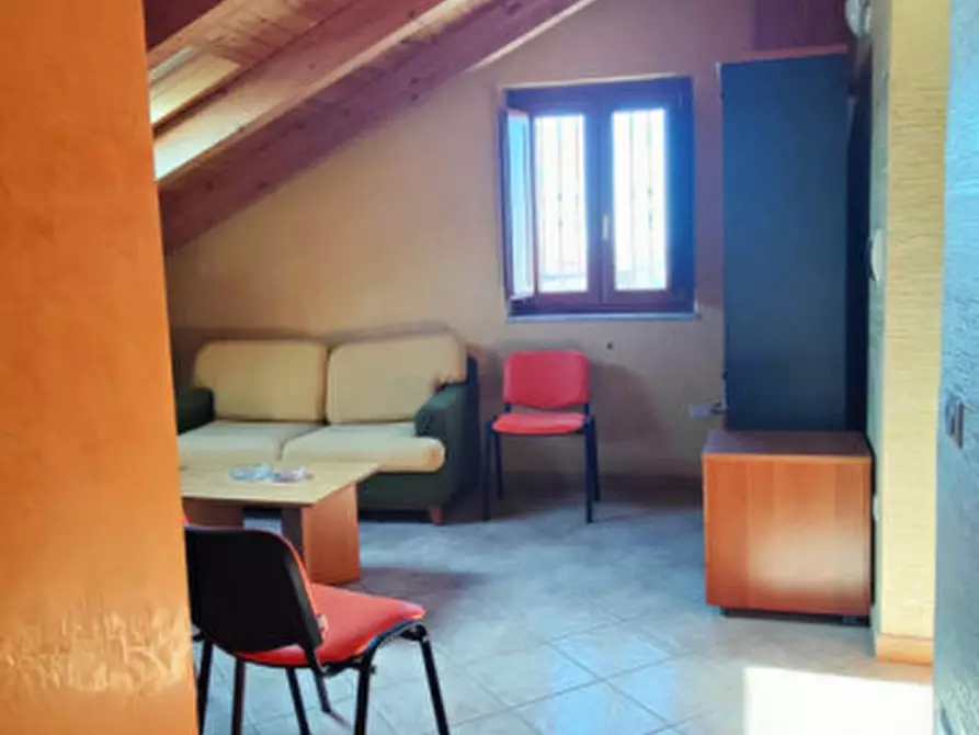 Immagine 3 di Appartamento in vendita  in Via Corso Garibaldi a Eboli