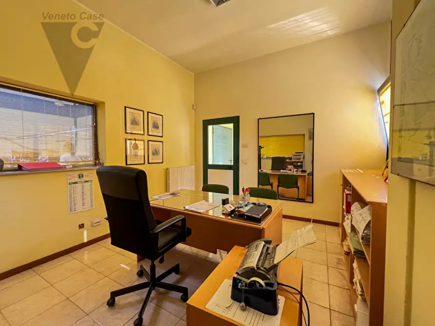 Immagine 9 di Capannone industriale in vendita  in Via Piovese a Sant'angelo Di Piove Di Sacco