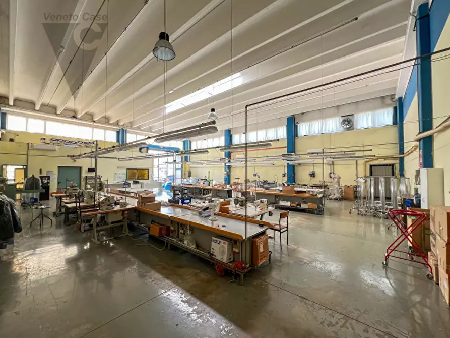 Immagine 17 di Capannone industriale in vendita  in Via Piovese a Sant'angelo Di Piove Di Sacco
