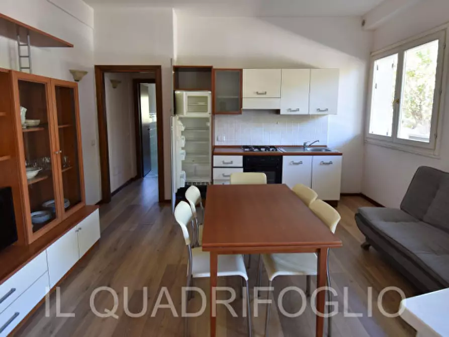 Immagine 2 di Appartamento in vendita  in Via Vesuvio a Cervia