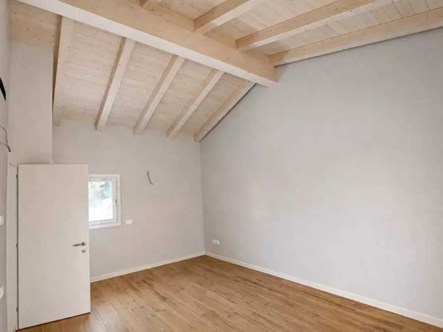 Immagine 5 di Casa quadrifamiliare in vendita  a Longare