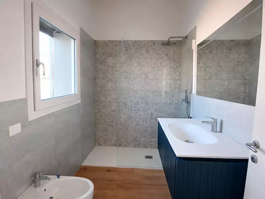 Immagine 6 di Casa quadrifamiliare in vendita  a Longare