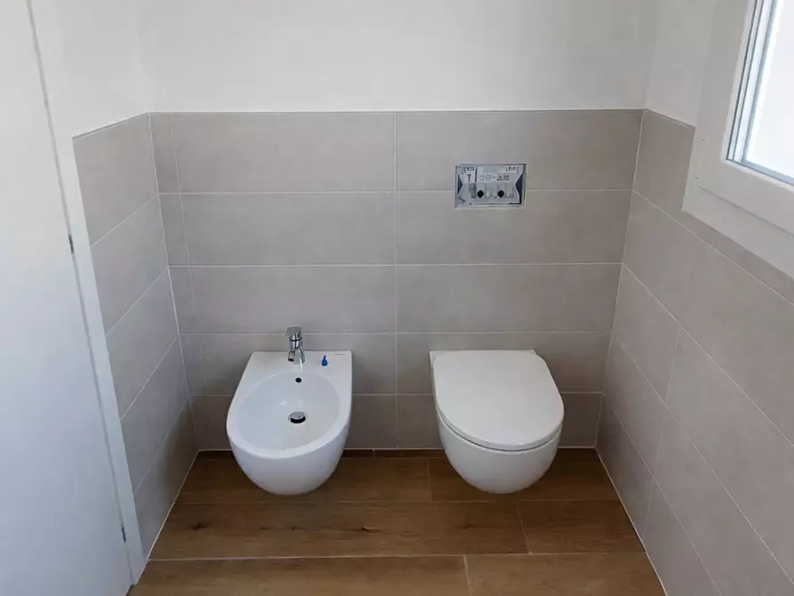 Immagine 8 di Casa quadrifamiliare in vendita  a Longare