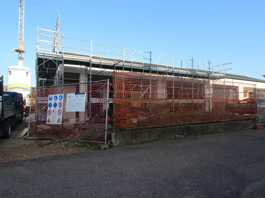 Immagine 12 di Casa quadrifamiliare in vendita  a Longare