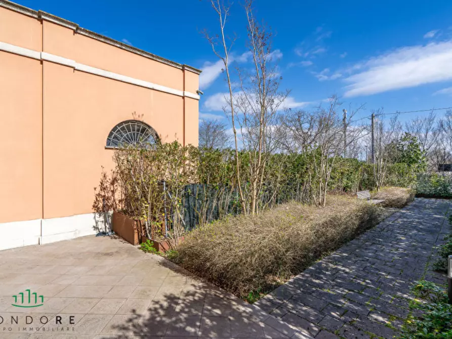 Immagine 40 di Casa quadrifamiliare in vendita  in Via Cesare Pavese Ad.ze a Bologna