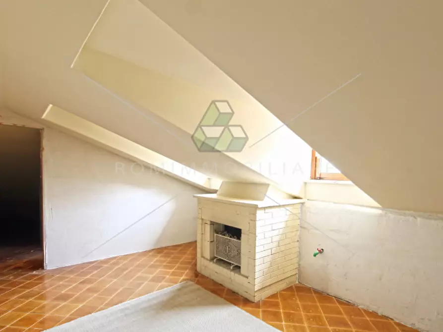 Immagine 2 di Appartamento in vendita  in Via Padre Angelo Paoli a Roma