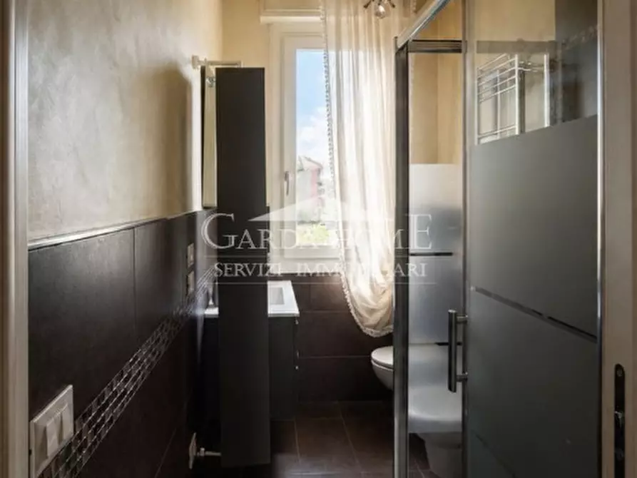 Immagine 11 di Appartamento in affitto  in Via Bonvicino a Desenzano Del Garda