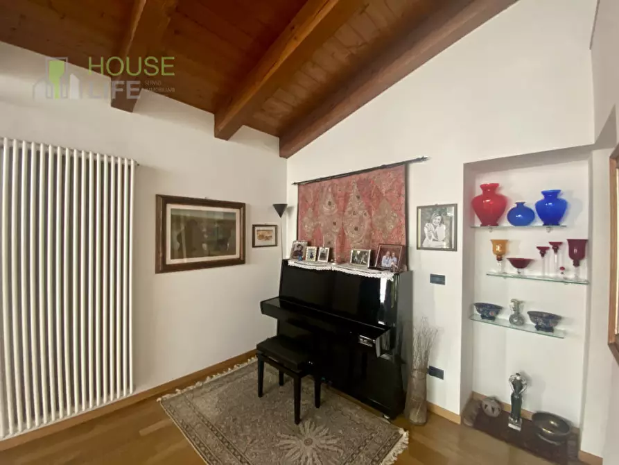 Immagine 17 di Appartamento in vendita  in Via Alessandro Rossi a Piovene Rocchette