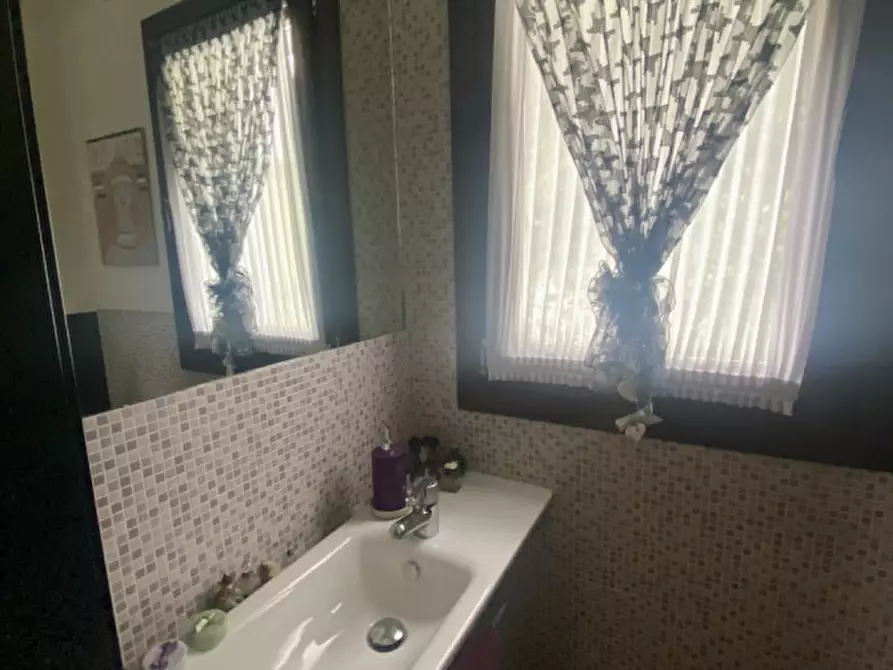 Immagine 18 di Appartamento in vendita  in Via Alessandro Rossi a Piovene Rocchette