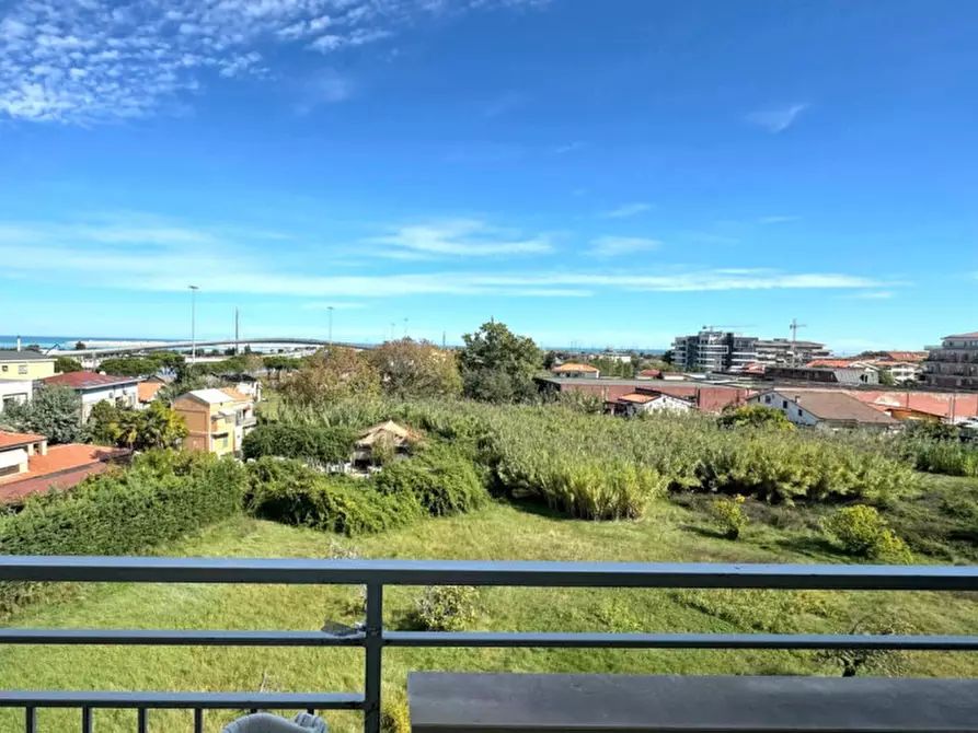 Immagine 18 di Attico in vendita  in Via Ferdinando Magellano a Pescara