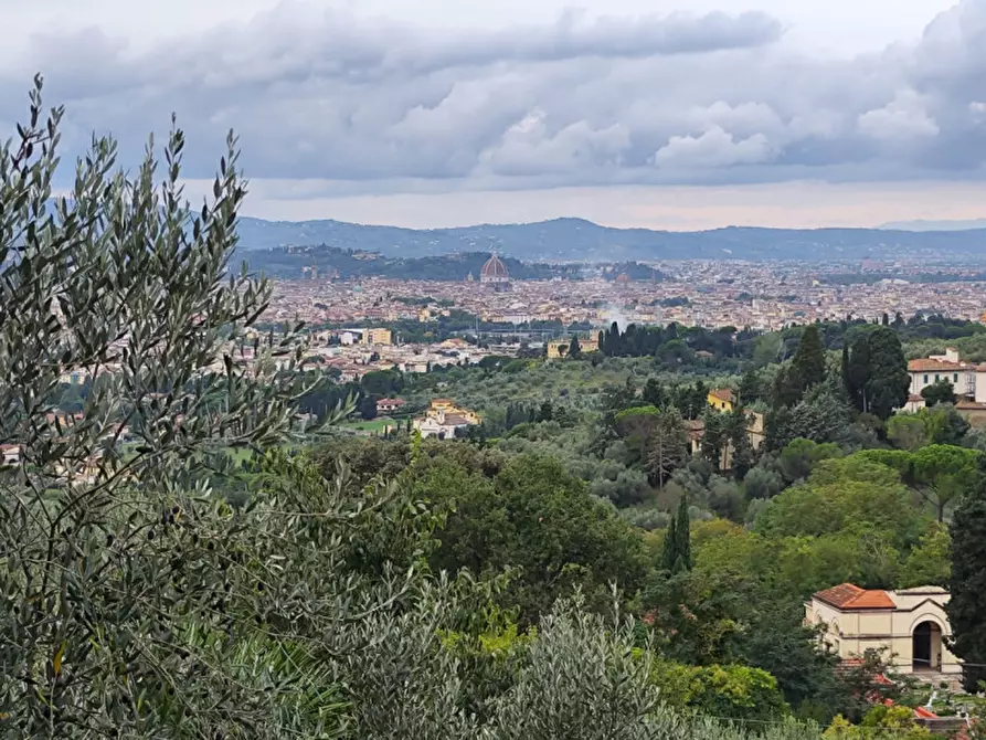 Immagine 8 di Appartamento in vendita  in VIA DELLA PASTORELLA a Firenze