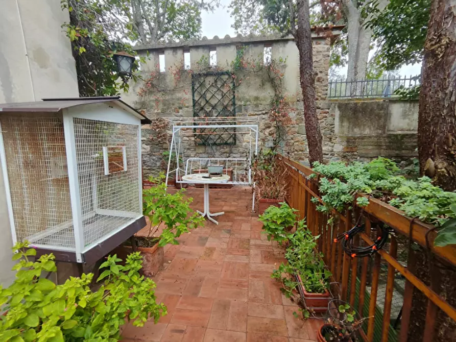 Immagine 10 di Appartamento in vendita  in VIA DELLA PASTORELLA a Firenze