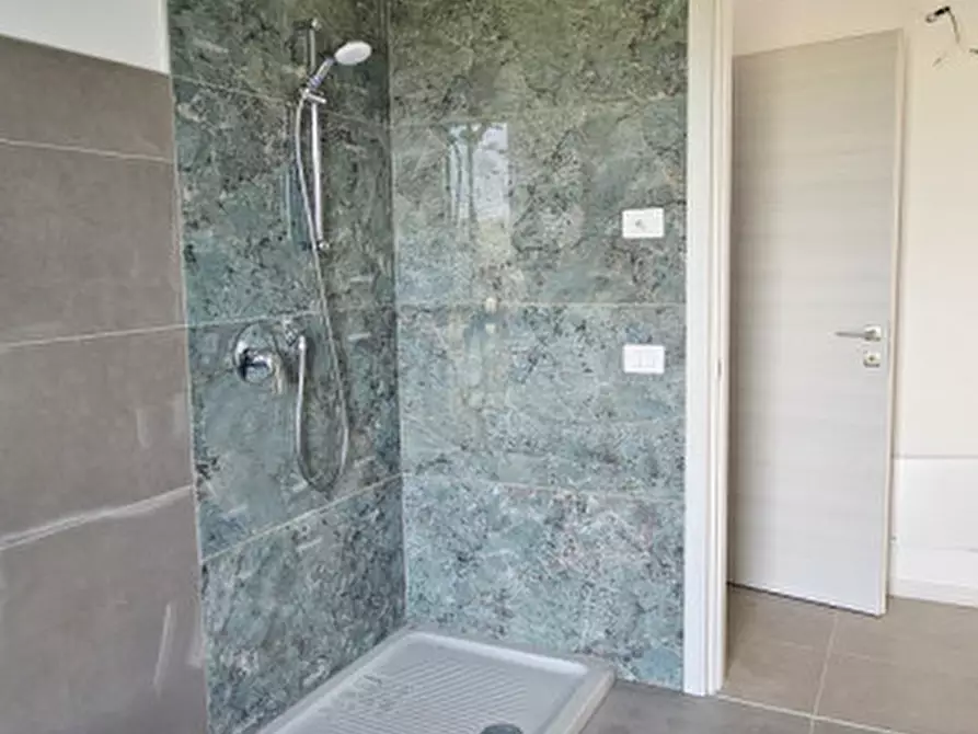 Immagine 10 di Appartamento in vendita  in Via Cherubina a Sona